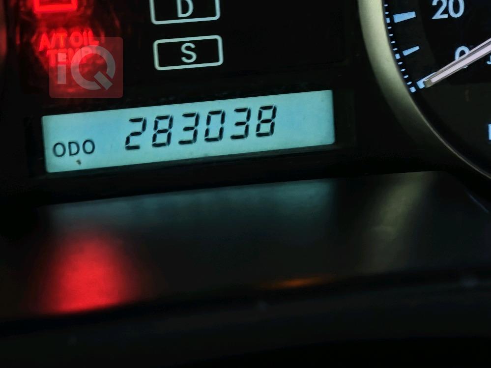 تۆیۆتا لاند کروزەر